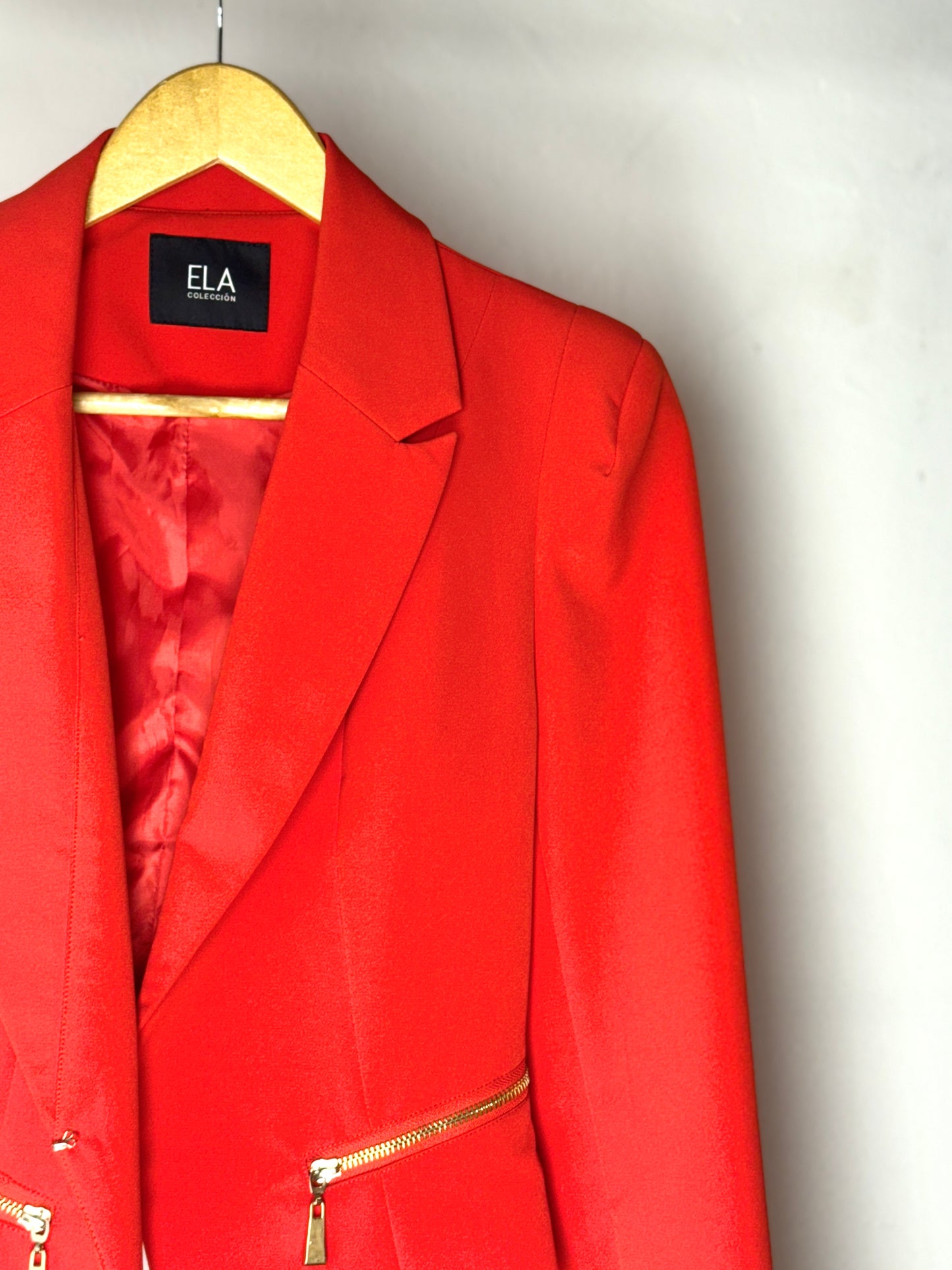 Blazer rojo alto