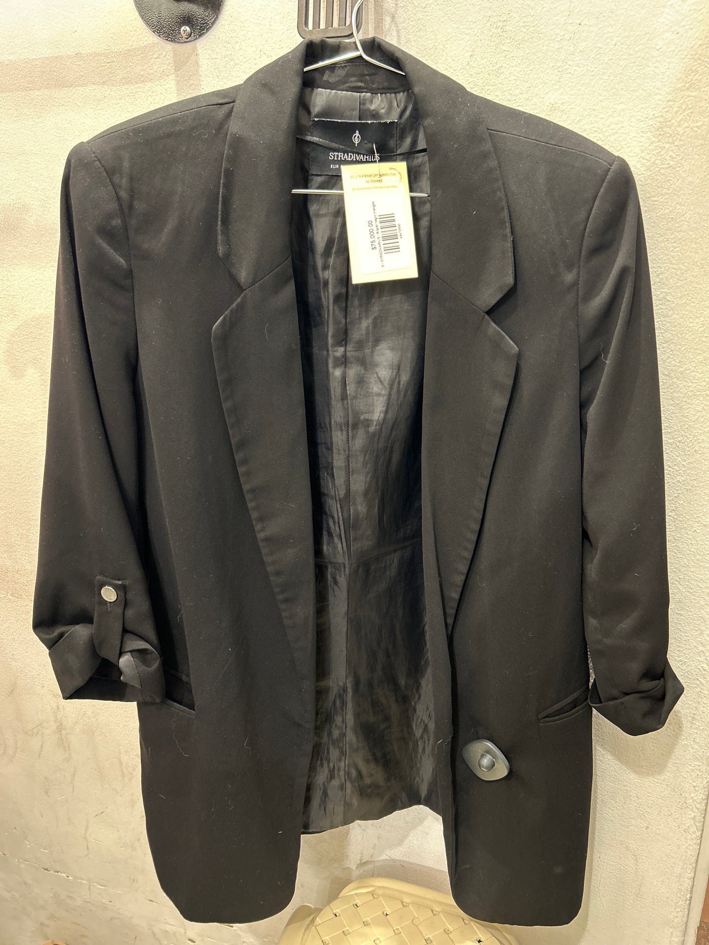 Blazer negro mangas