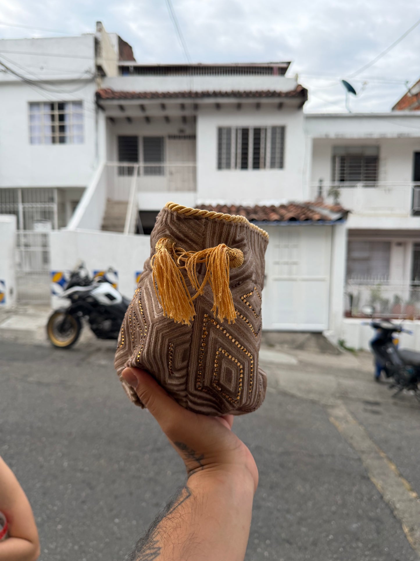 Bucket Bag Topo - NOUR
